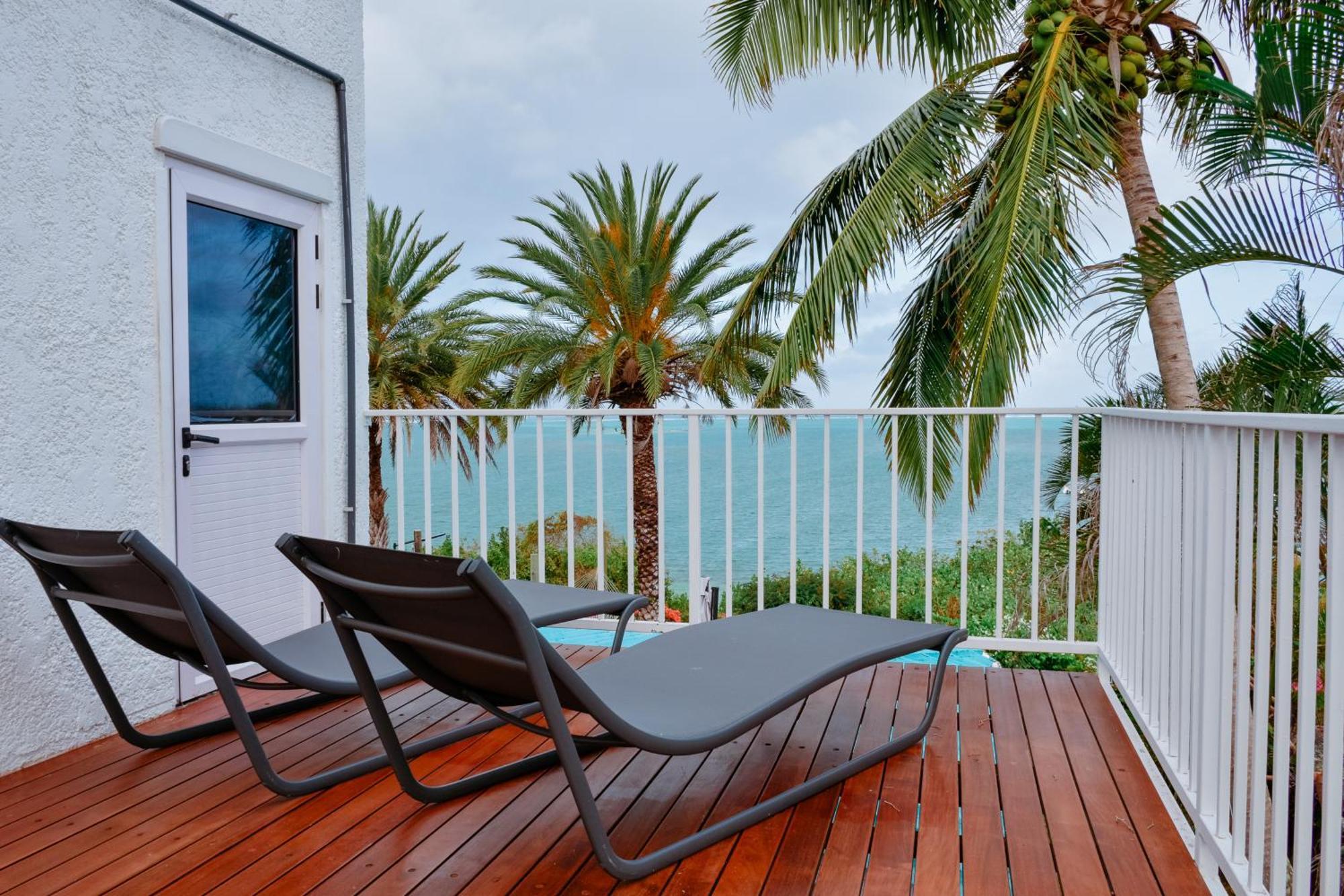 Boutique Villa On The Rocks With Stunning Sea Views, Infinity Pool & Private Sea Тру д'О Дус Экстерьер фото
